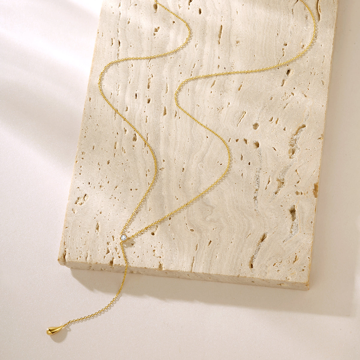 Golden Drop Necklace 14K