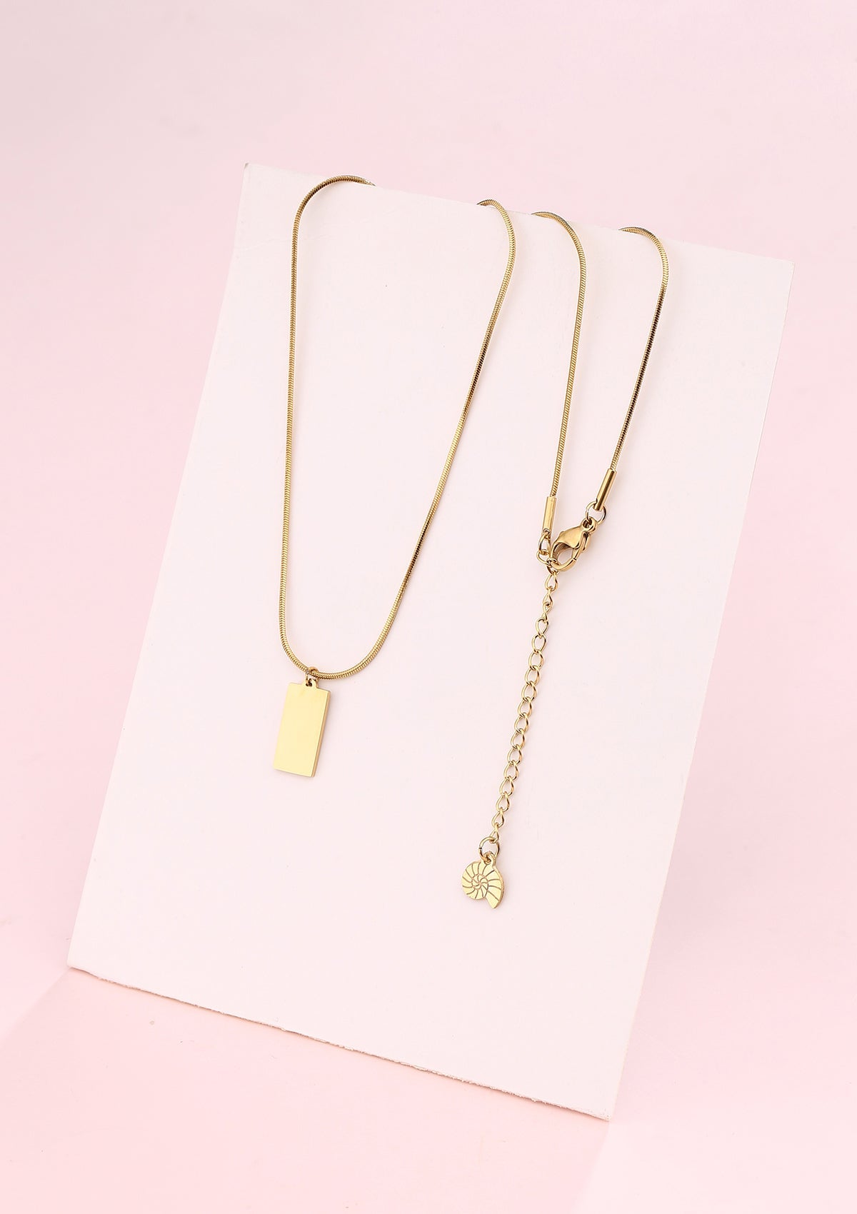 Rectangle Pendant Necklace Gold