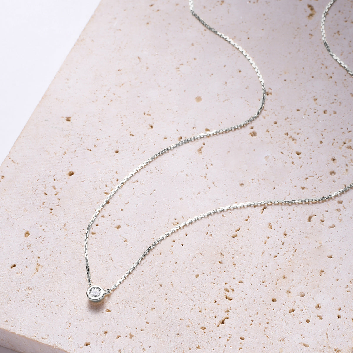 Completion Diamond Necklace 14K Gold