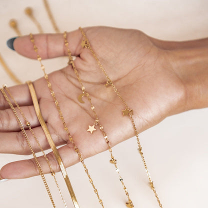 Flattened Rolo Chain Necklace Gold