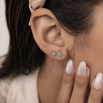 Green Daisy Stud Earrings Sterling Silver