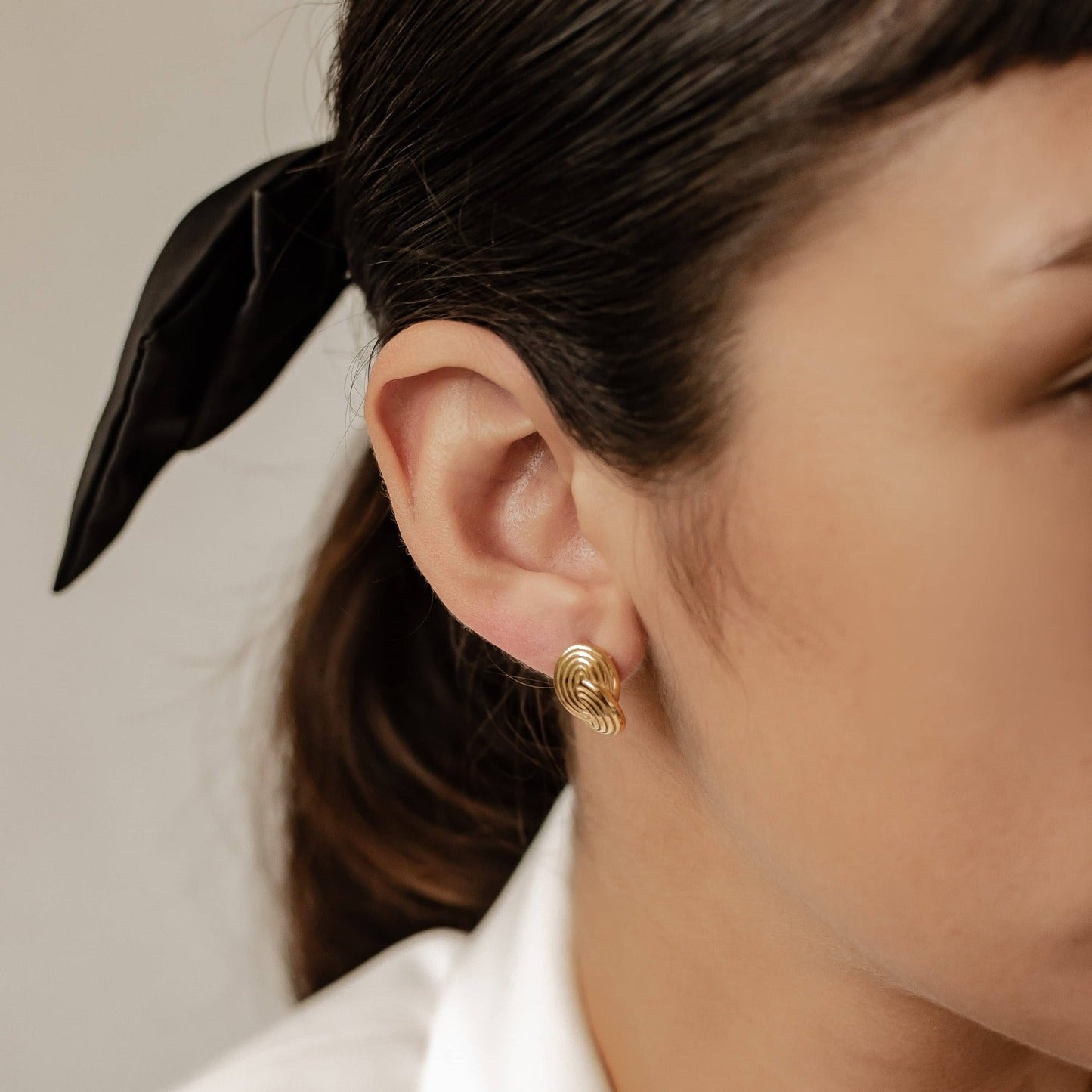 Interlocking Circles Oversized Stud Earrings Waterproof