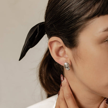 Interlocking Circles Oversized Stud Earrings Waterproof