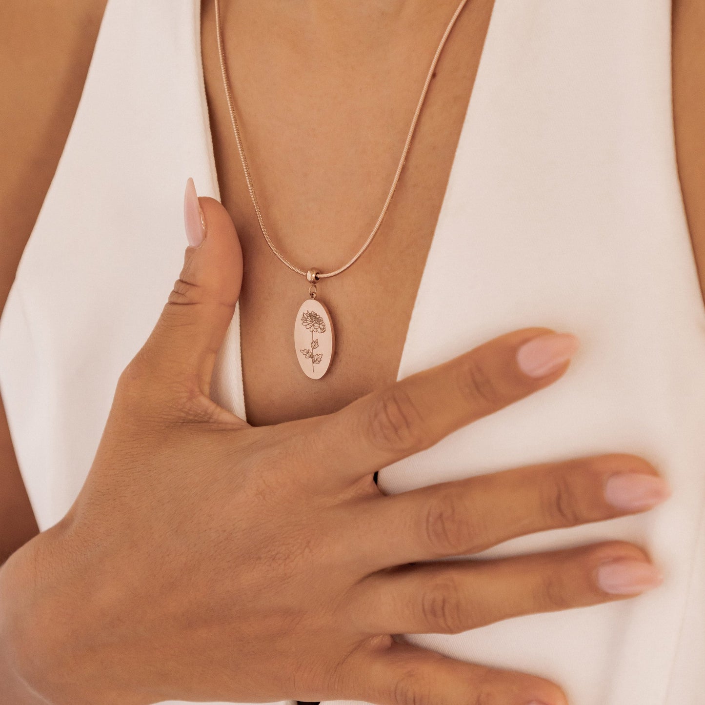 Personalized Oval Pendant Necklace Waterproof