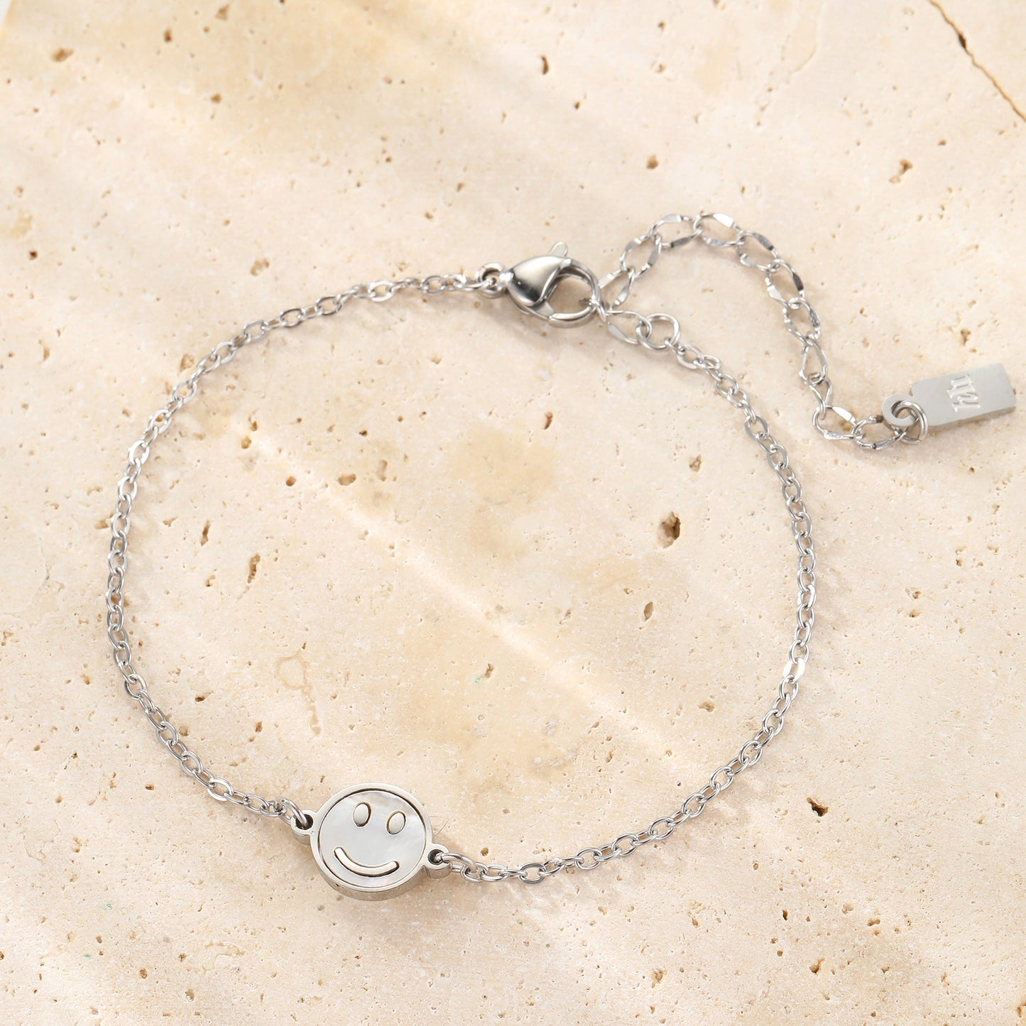 Shell Smiley Bracelet Waterproof