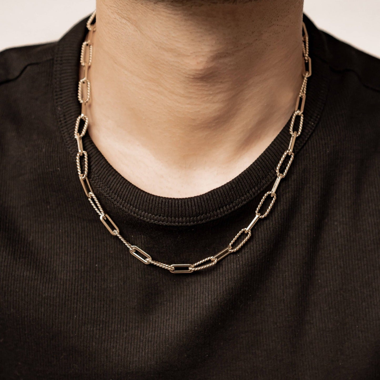 Twisted Paperclip Chain Necklace Waterproof