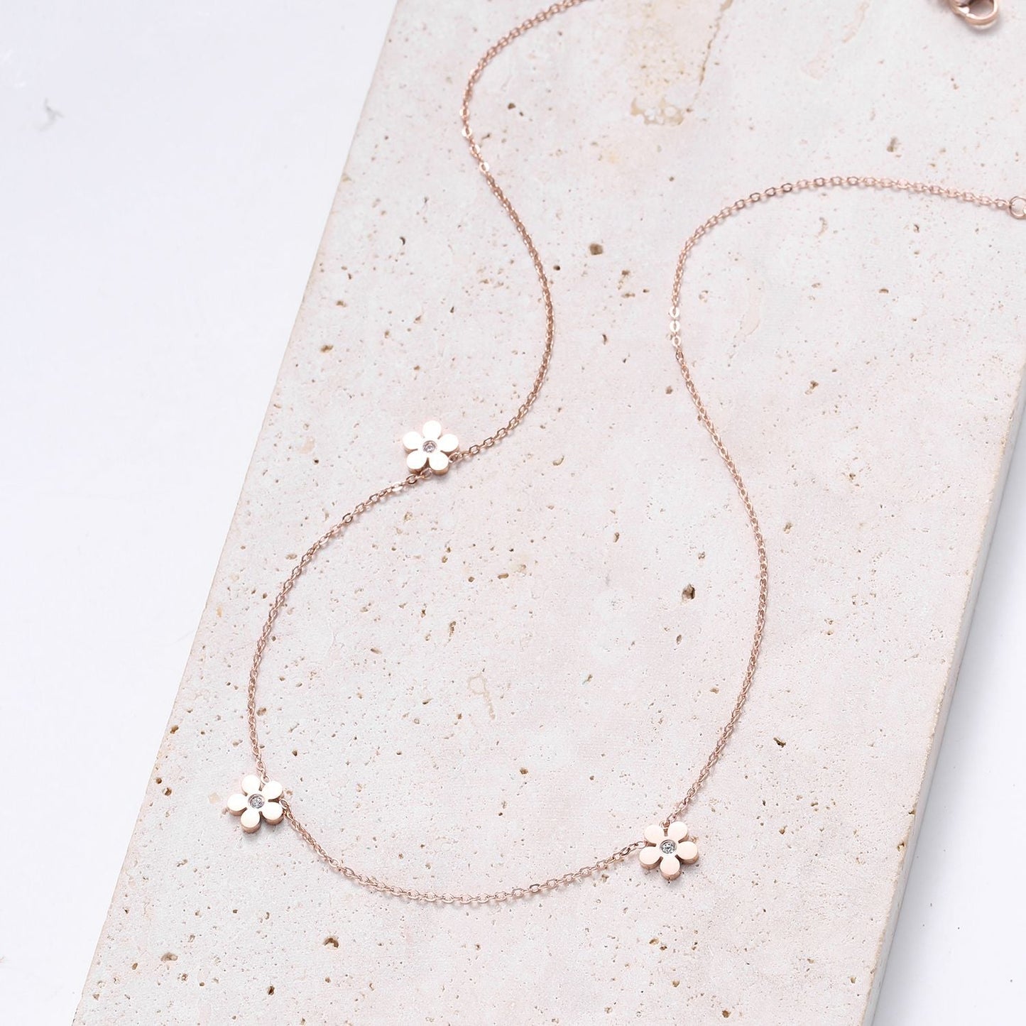 Forget-Me-Not Charm Necklace Rose Gold