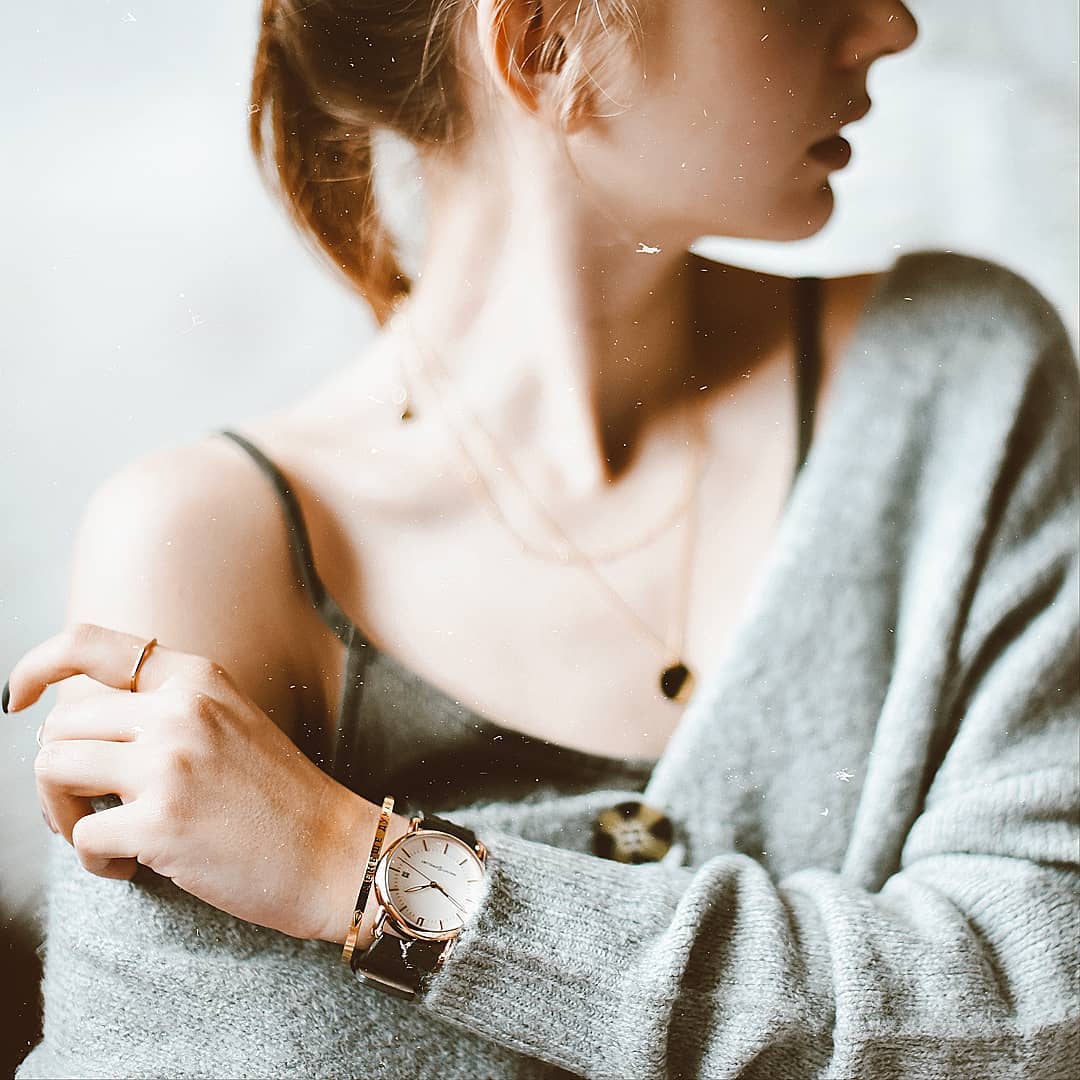 Layered Circle Necklace Gold