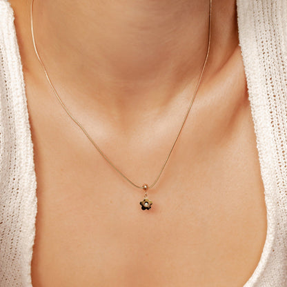 Petite Flower Pendant Gold