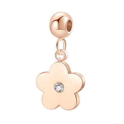 Petite Flower Pendant Gold