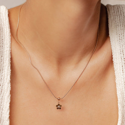 Petite Flower Pendant Gold