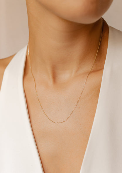Pristine Necklace Solid Gold
