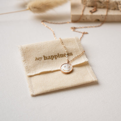 Shell Smiley Pendant Necklace Waterproof