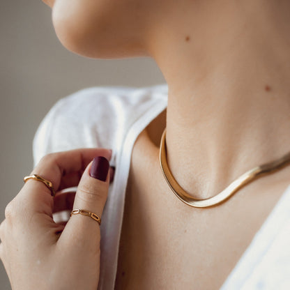 Thick Snake Chain Necklace Gold